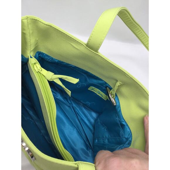 Vera Bradley Lime Green Quilted Toggle Shoulder Bag Purse - Picture 4 of 4